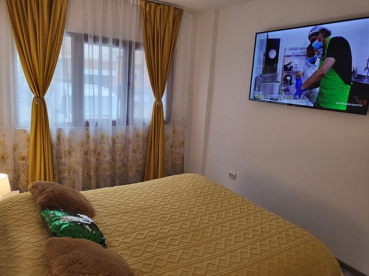 Apartament Nectaria Беїле-Херкулане Екстер'єр фото