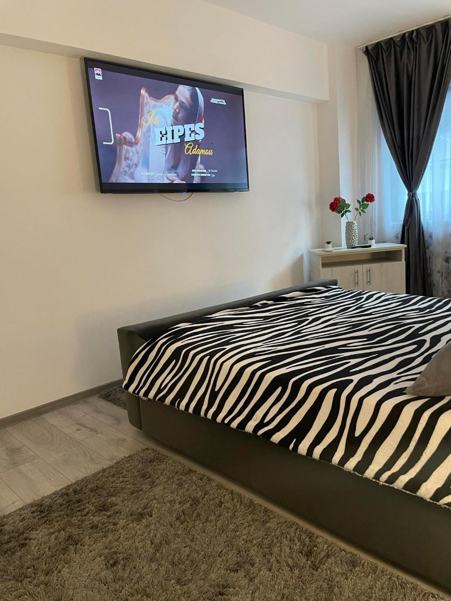 Apartament Nectaria Беїле-Херкулане Екстер'єр фото